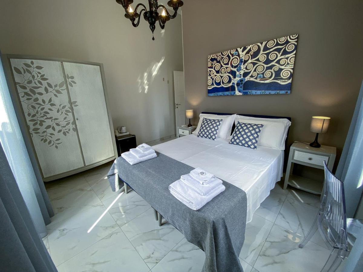 La Fitolacca B&B レッチェ エクステリア 写真