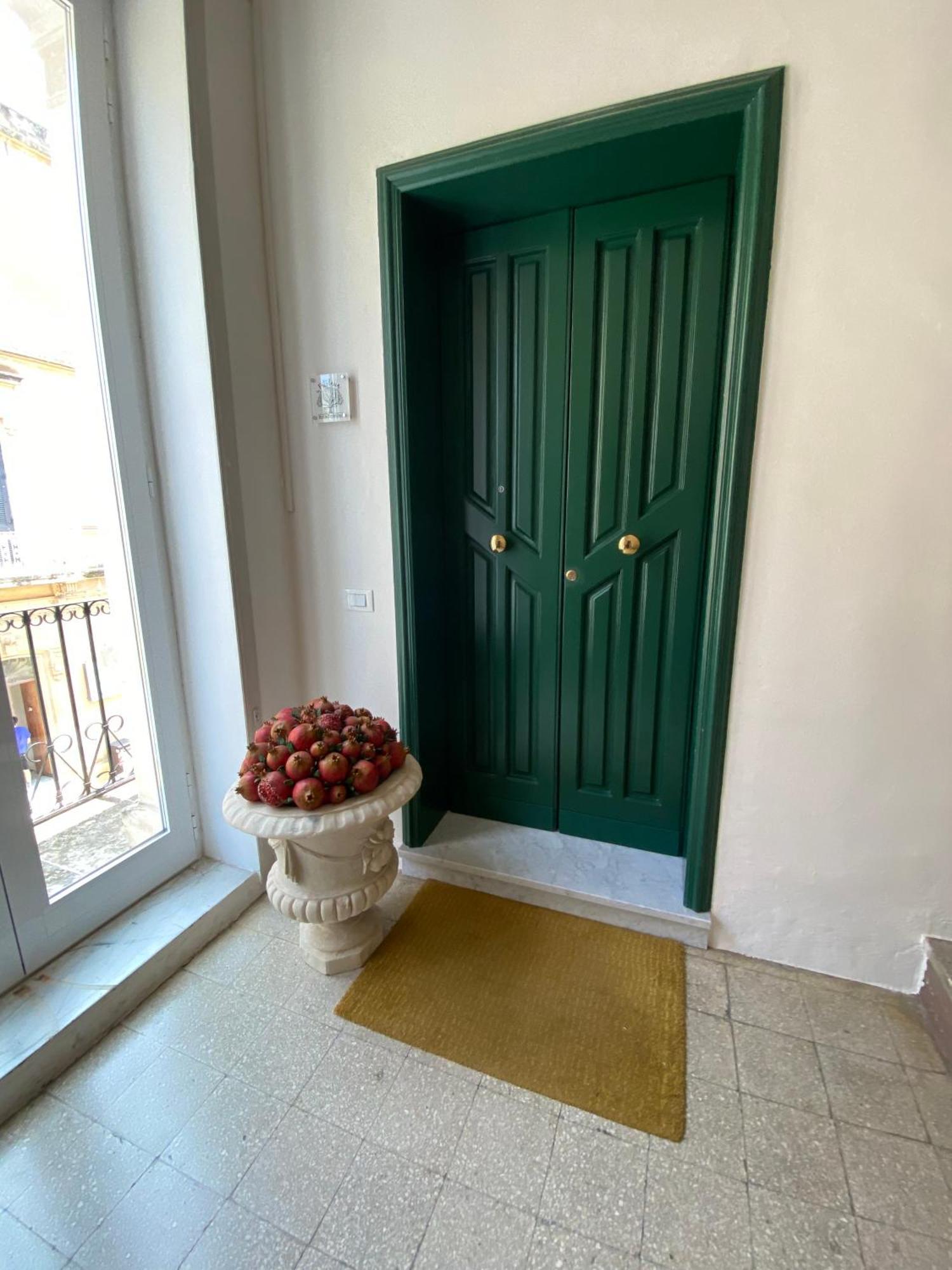 La Fitolacca B&B レッチェ エクステリア 写真